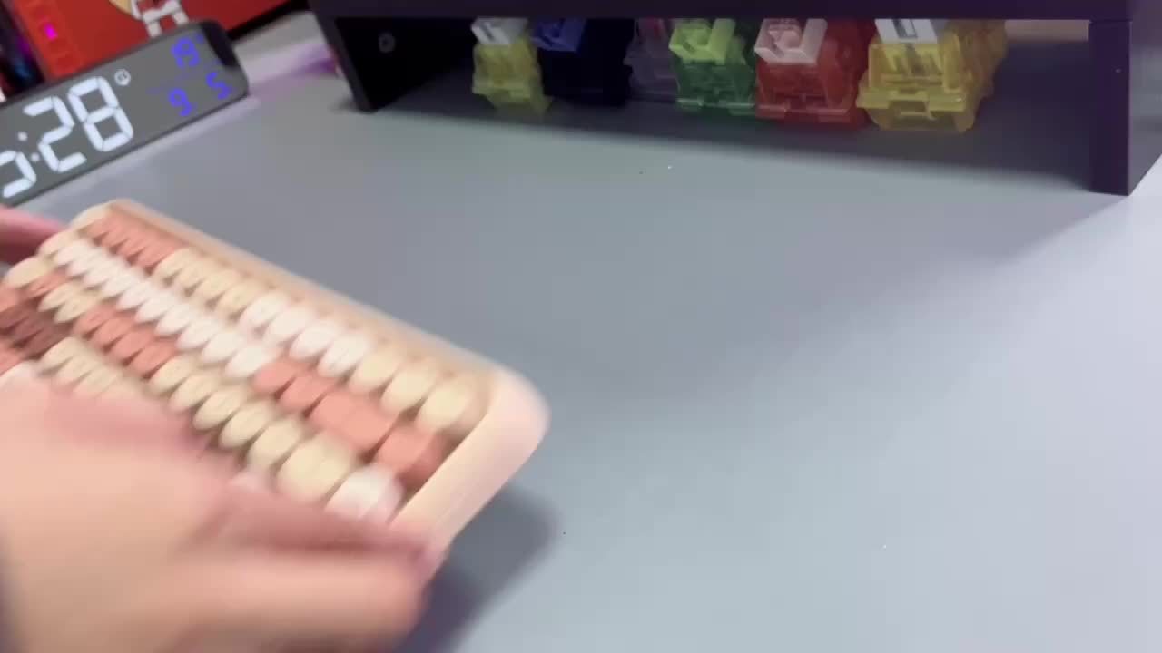 AJAZZ NACODEX 84 Keys Pink Wireless Keyboard With Cute Retro Round Keycaps, Comfortable Ergonomic Typewriter Keyboard Compatible With Android Windows IOS Suitable For Home And Office Keyboards